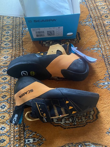 Scarpa instict size - scarpa,