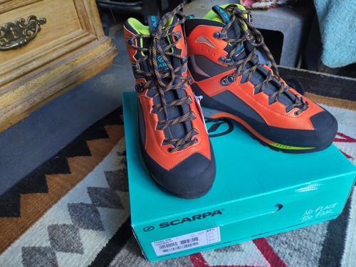 New box scarpa - new,