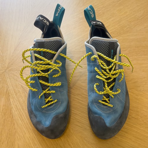 Scarpa helix rock climbing - -,
