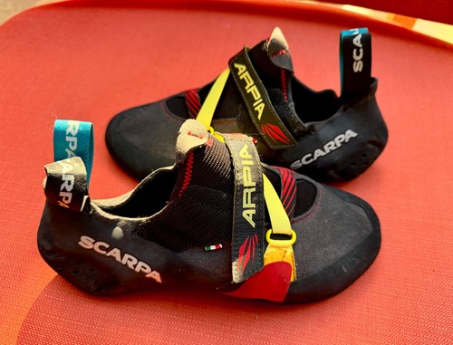 Scarpa arpia climbing shoes - climbing,